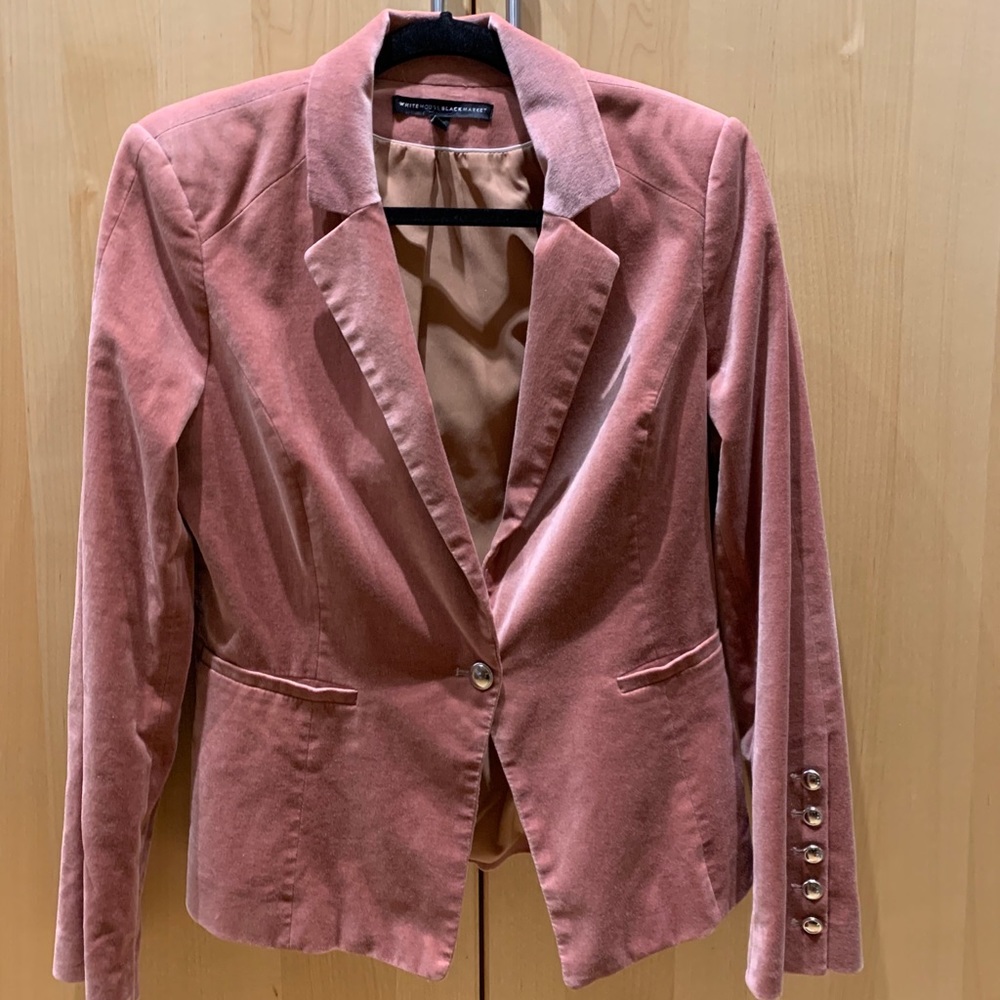 White House | Black Market Velvet Blazer Jacket